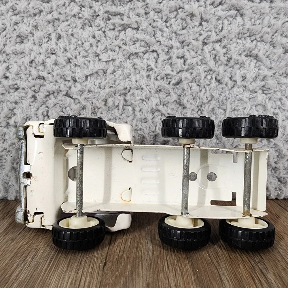 Vintage Buddy L Pepsi Semi Truck Cab White Pressed Steel Toy Japan 4.75